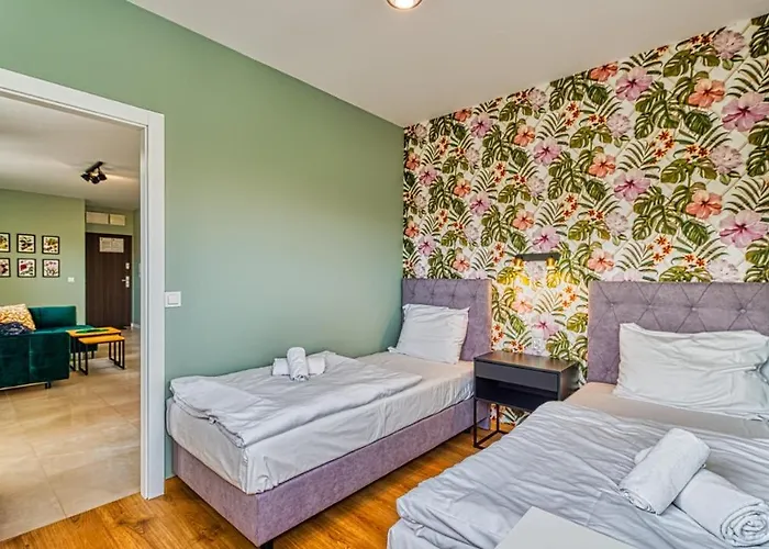 Kwiatowy - 5d アパート *